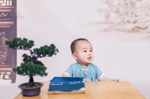 南宁怀孕多久会小腹隆起